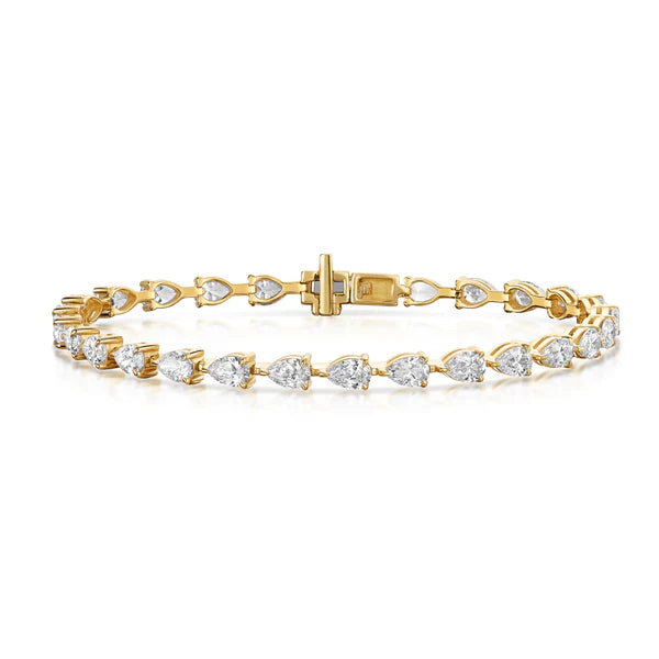 Pear Cut Diamond Tennis Bracelet in 18K Gold
